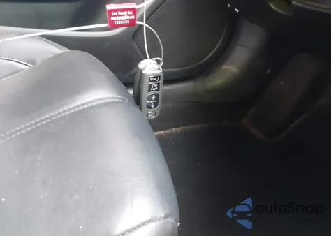 2018 Mazda Mazda3 Touring z USA, uszkodzony, nr VIN 3MZBN1V32JM230931